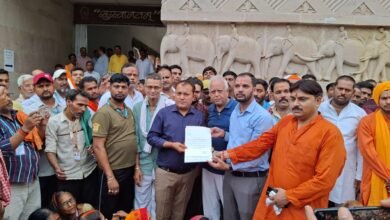 Photo of फेरी पटरी ठेला व्यवसायी समिति द्वारा सहायक नगर आयुक्त अनिल कुमार यादव को सौंपा गया पांच सूत्रीय मांग पत्र ||*
